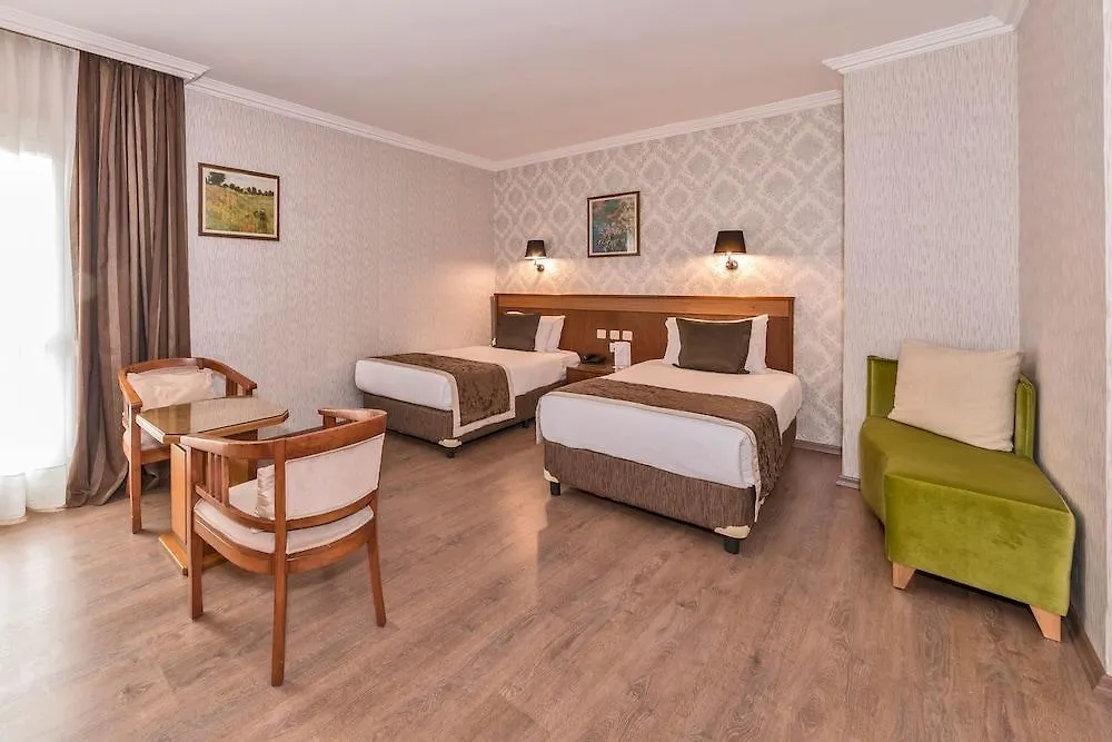 **** מלון איסטמבול Four Sides Taksim Lion Hotel&Spa טורקיה
